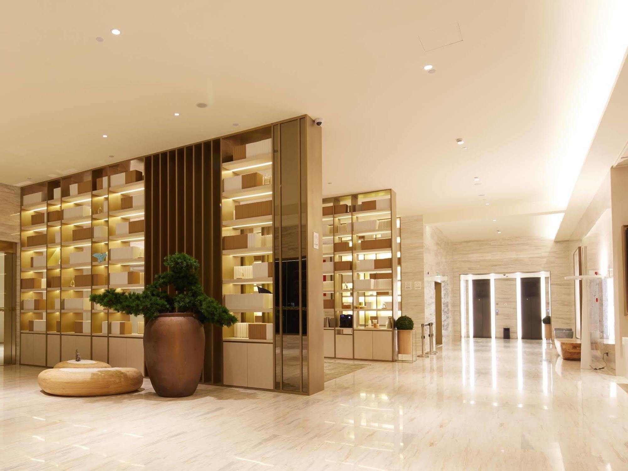 Ji Hotel Shanghai Hongqiao Wuzhong Road Exterior photo
